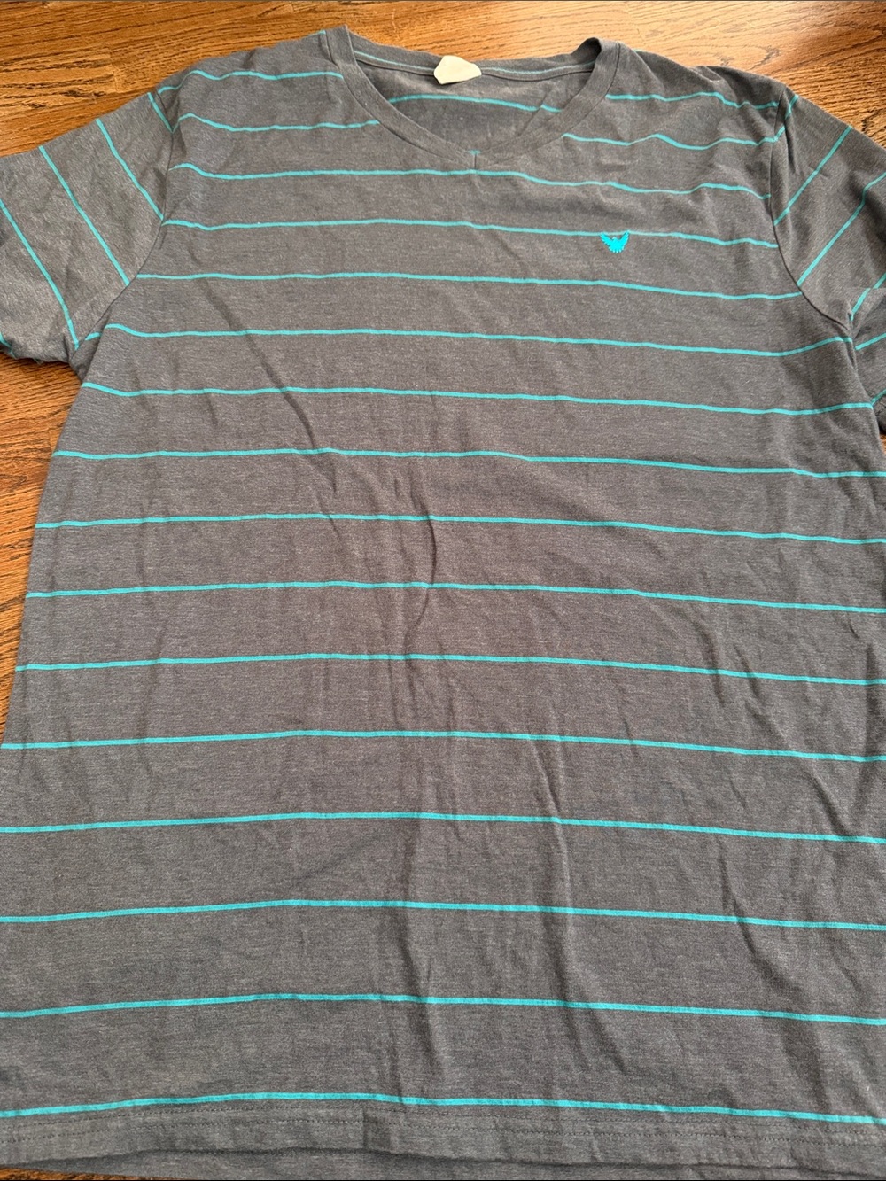 Company 81 Men's Gray V Neck T-Shirt with Teal stripes sz 2XL